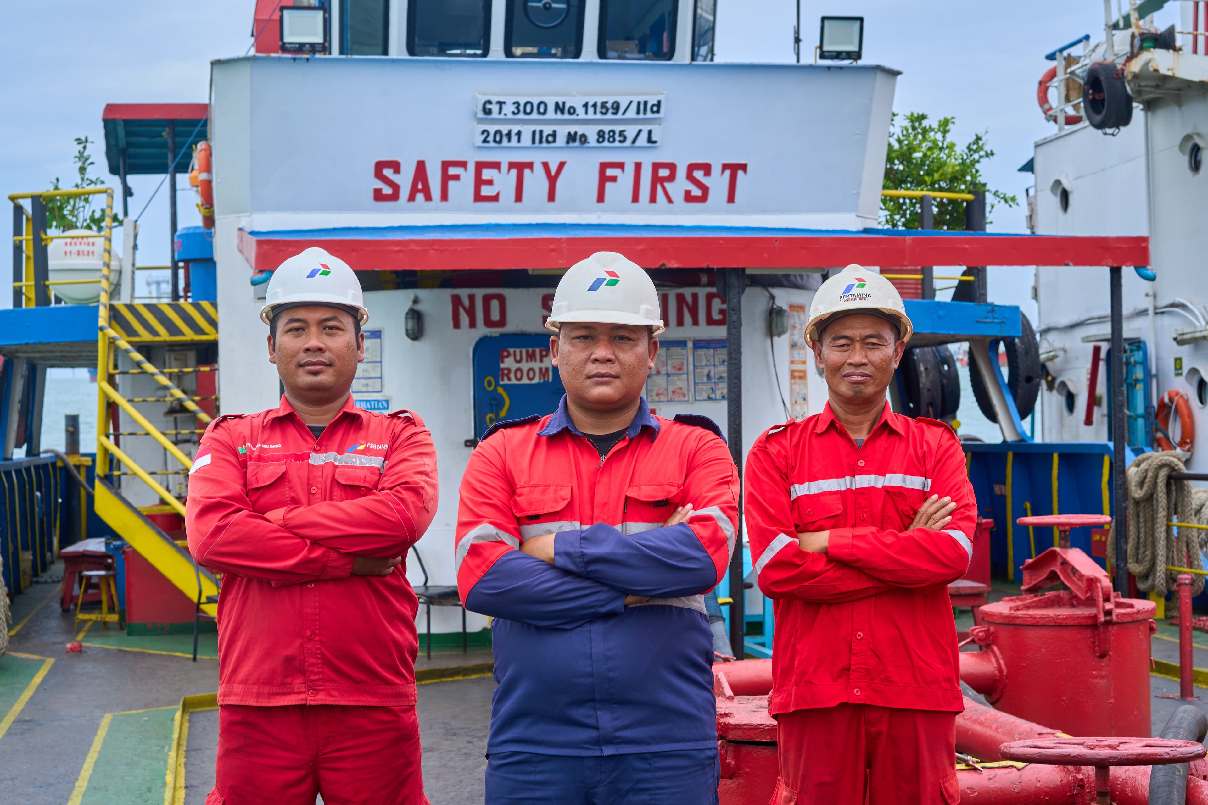 Kontak hero background