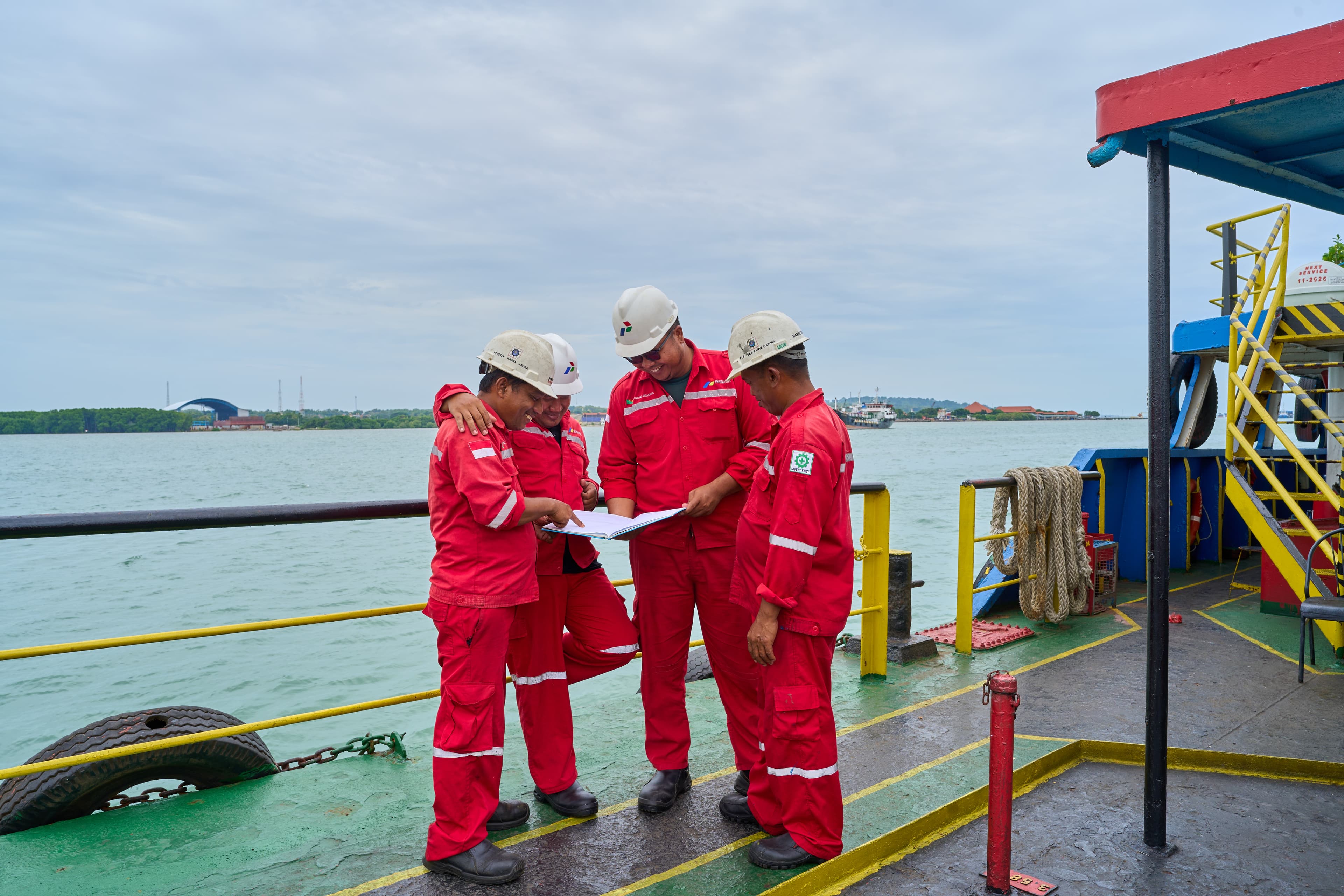 Layanan Kami hero background